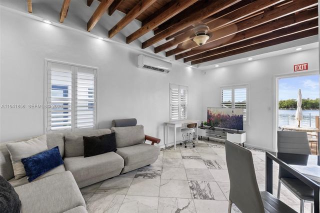 1908 N Ocean Drive 1B 2B package, Hollywood, FL 33019