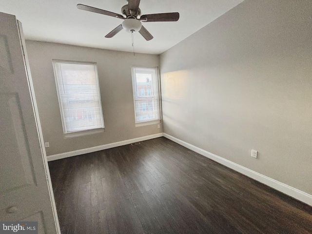 1721 N BOND ST, Baltimore, MD 21213