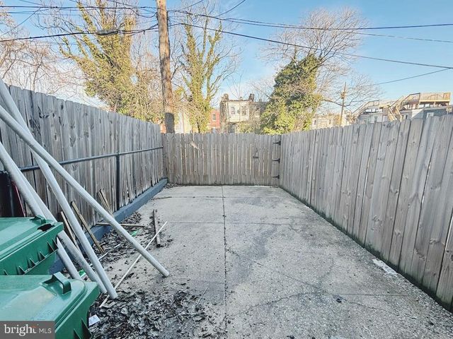 1721 N BOND ST, Baltimore, MD 21213