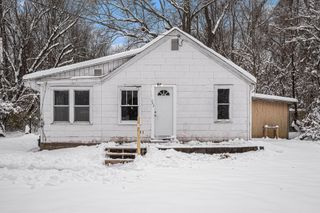 242 Higgins Street, Niles, MI 49120