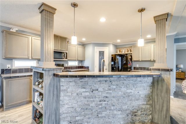 5109 Redbud Drive SW 343, Navarre, OH 44662