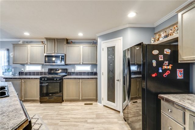 5109 Redbud Drive SW 343, Navarre, OH 44662