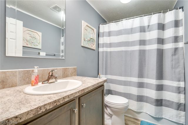 5109 Redbud Drive SW 343, Navarre, OH 44662