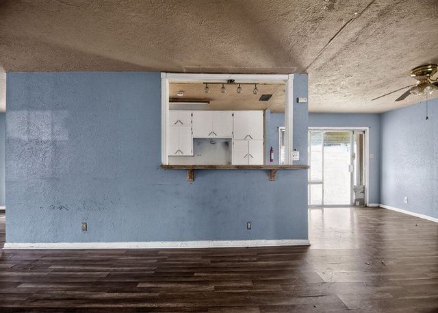 1509 Devon Dr, Corpus Christi, TX 78415