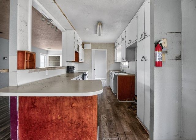 1509 Devon Dr, Corpus Christi, TX 78415