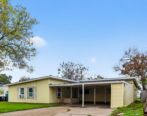 1509 Devon Dr, Corpus Christi, TX 78415