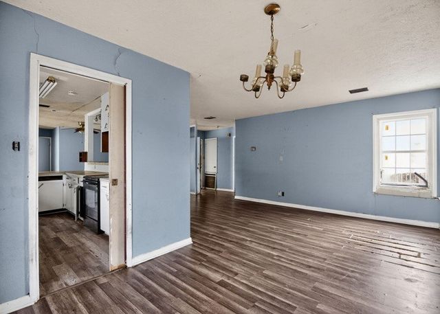 1509 Devon Dr, Corpus Christi, TX 78415