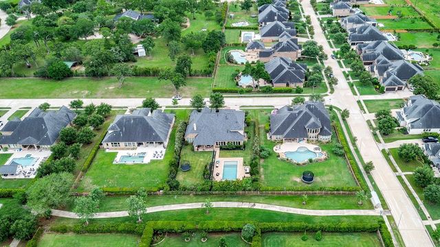 29818 Deer Crest Lane, Fulshear, TX 77406