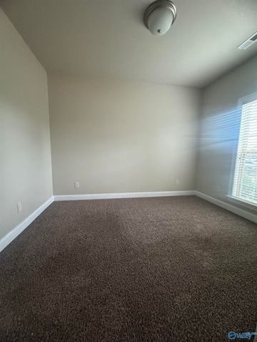 101 Somerset Park Drive, Huntsville, AL 35811