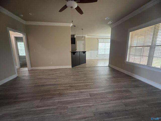 101 Somerset Park Drive, Huntsville, AL 35811