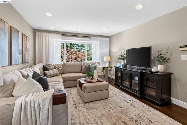 511 El Pintado Rd, Danville, CA 94526