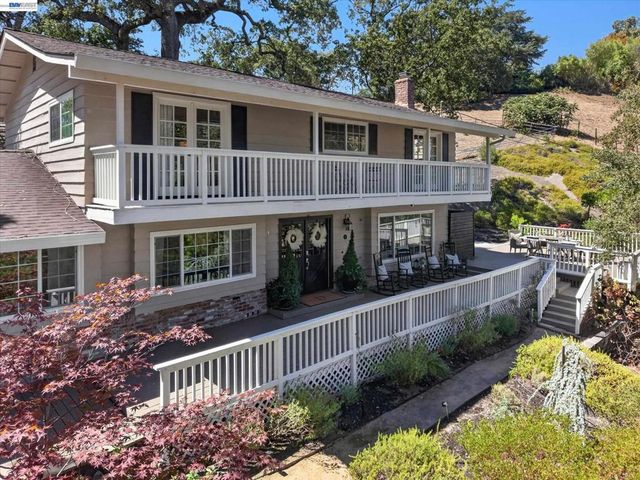 511 El Pintado Rd, Danville, CA 94526