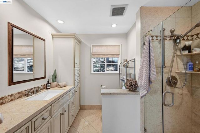 511 El Pintado Rd, Danville, CA 94526