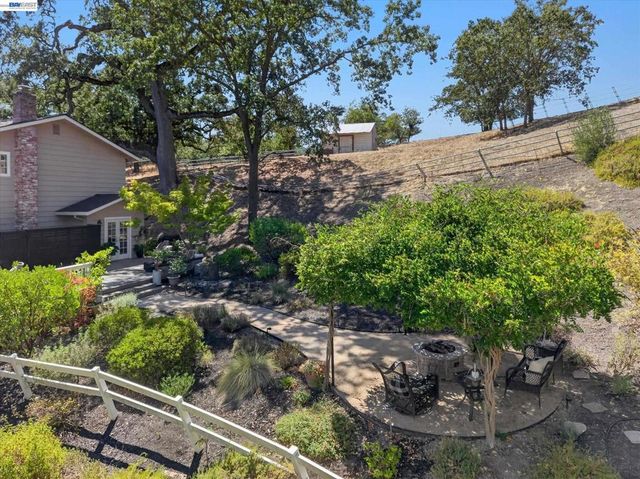 511 El Pintado Rd, Danville, CA 94526