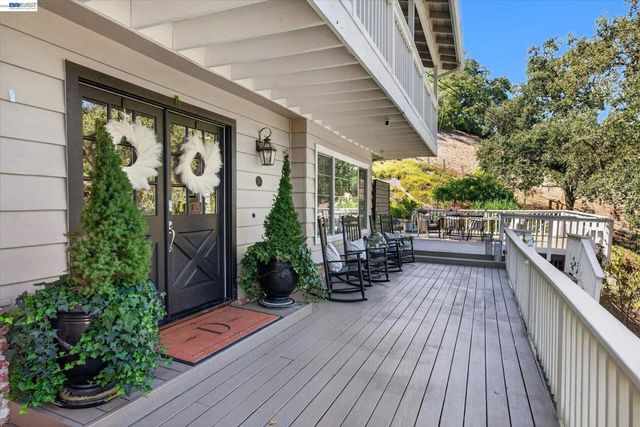 511 El Pintado Rd, Danville, CA 94526