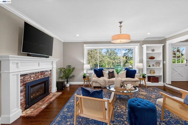 511 El Pintado Rd, Danville, CA 94526