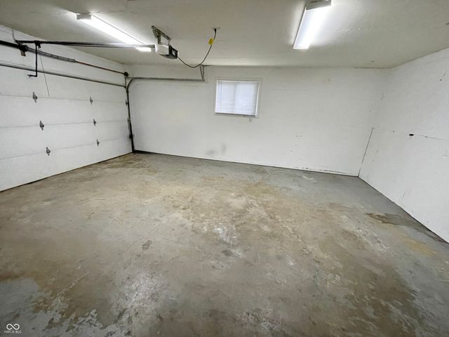 5667 Broyles Road, Avon, IN 46123