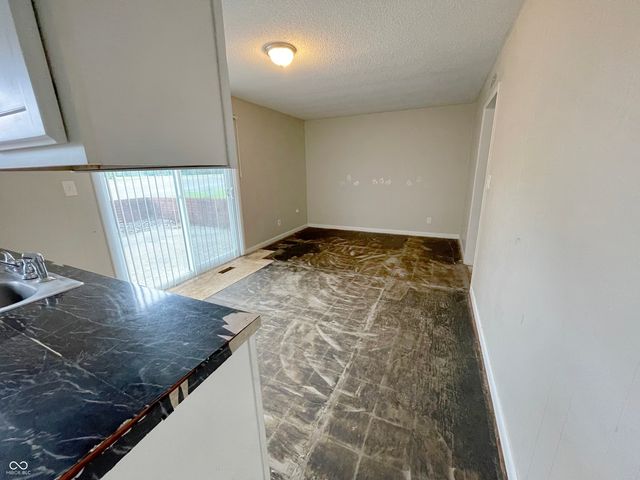 5667 Broyles Road, Avon, IN 46123