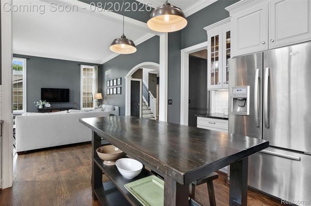 530 W 3rd Street, Rochester, MI 48307