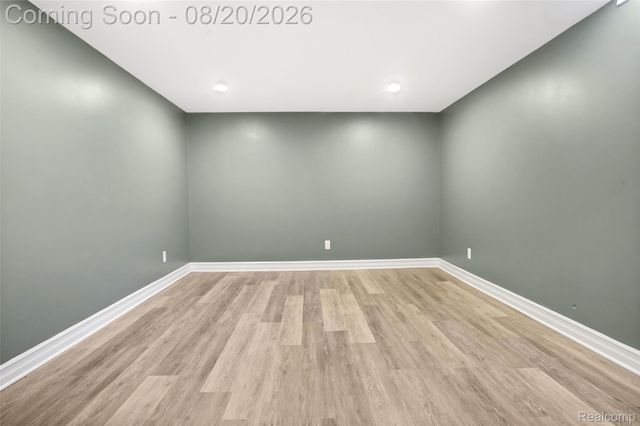 530 W 3rd Street, Rochester, MI 48307