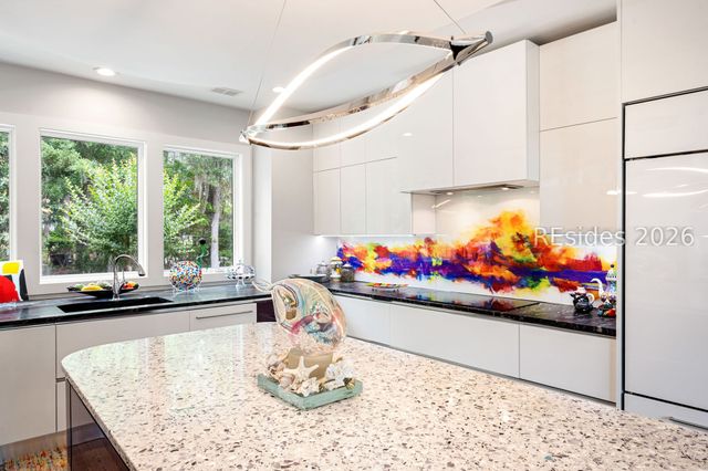 4 Blodgett Holw, Daufuskie Island, SC 29915