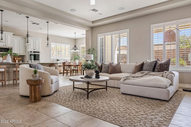 6765 S JACQUELINE Way, Gilbert, AZ 85298