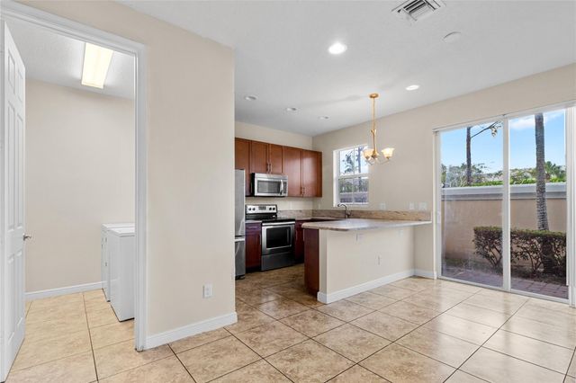 6918 Long Pine Cir, Coconut Creek, FL 33073