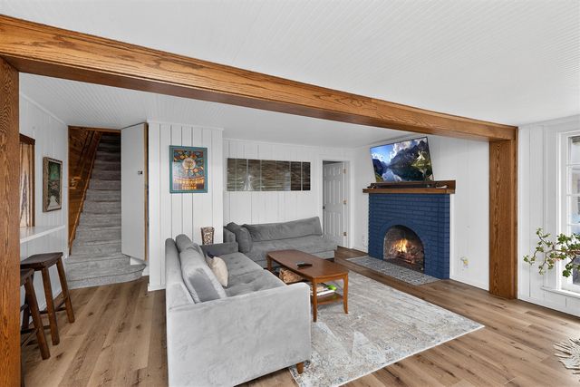 70649 Sunset Boulevard, Union, MI 49130