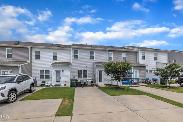 122 Enterprise Drive, Clayton, NC 27520