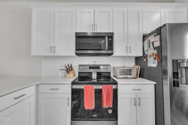 122 Enterprise Drive, Clayton, NC 27520