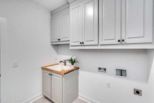 400 Parkdale Place, Canton, MS 39046
