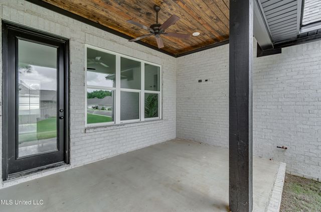 400 Parkdale Place, Canton, MS 39046