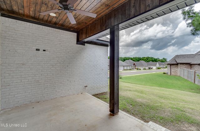 400 Parkdale Place, Canton, MS 39046