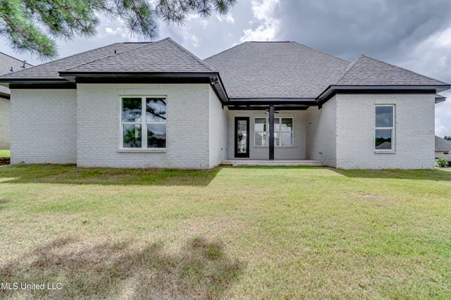 400 Parkdale Place, Canton, MS 39046