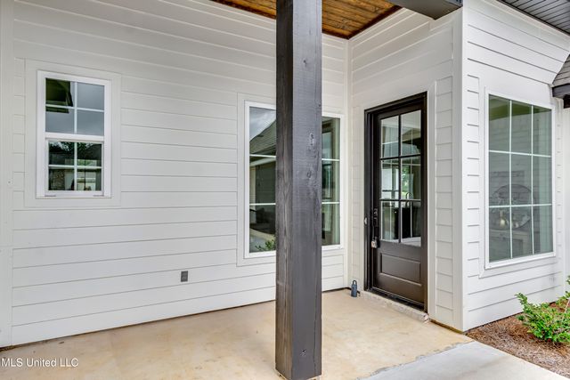 400 Parkdale Place, Canton, MS 39046