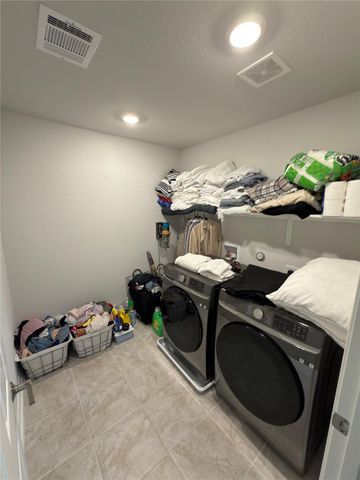 132 Small Seed DR, Buda, TX 78610