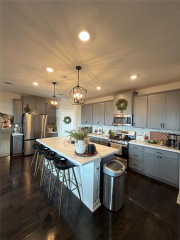 132 Small Seed DR, Buda, TX 78610