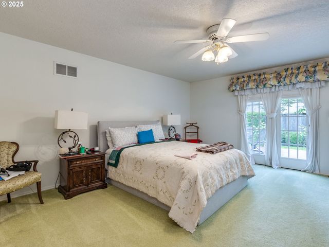 16266 Se CLARE Ct, Milwaukie, OR 97267