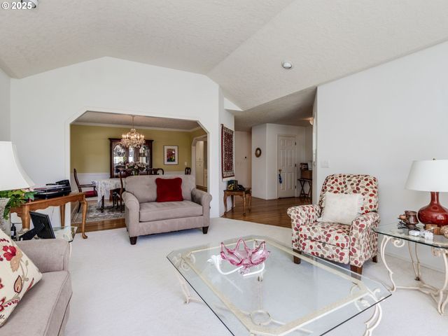 16266 Se CLARE Ct, Milwaukie, OR 97267
