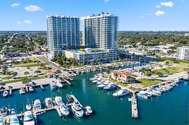 220 Lake Shore Drive 1121, Lake Park, FL 33403