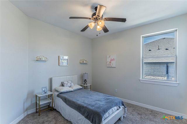 300 Magan Lane, Jarrell, TX 76537