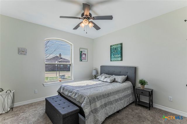 300 Magan Lane, Jarrell, TX 76537