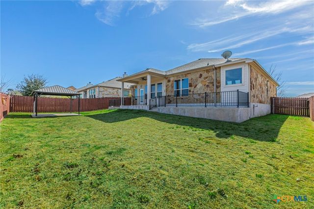 300 Magan Lane, Jarrell, TX 76537