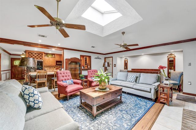 13320 County Road 184, Alvin, TX 77511