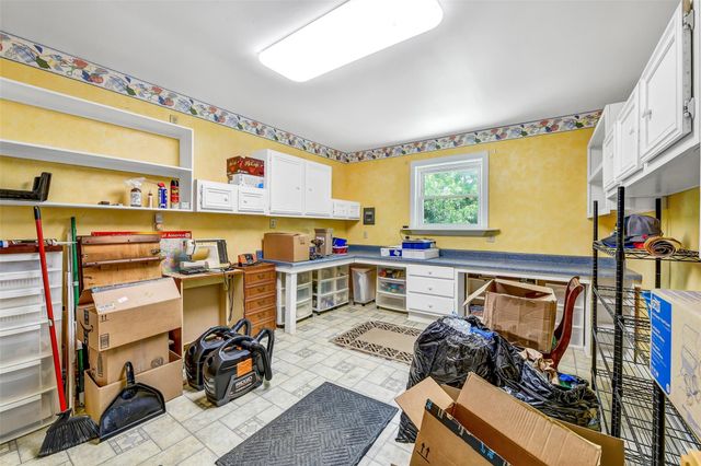 13320 County Road 184, Alvin, TX 77511
