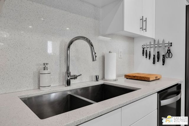 138 The, Palm Springs, CA 92262