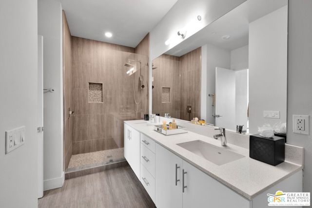 138 The, Palm Springs, CA 92262