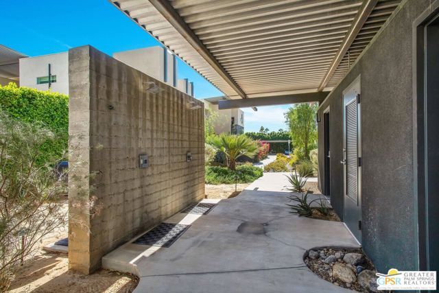 138 The, Palm Springs, CA 92262