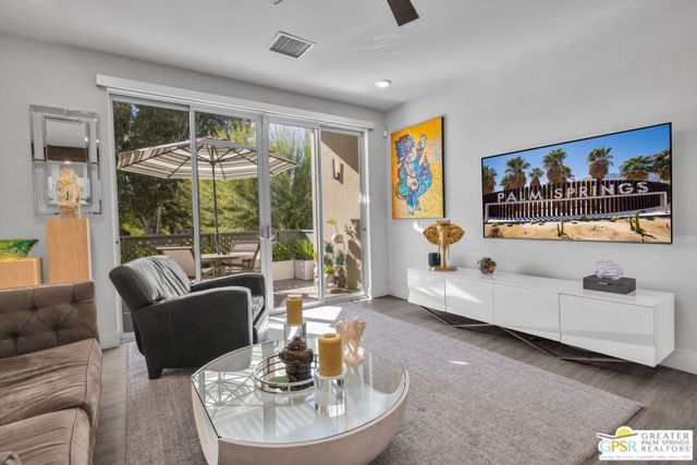 138 The, Palm Springs, CA 92262