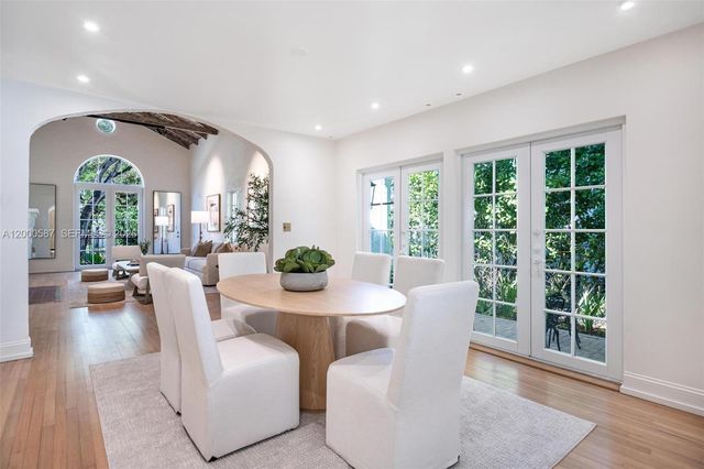 909 Roderigo Avenue, Coral Gables, FL 33134